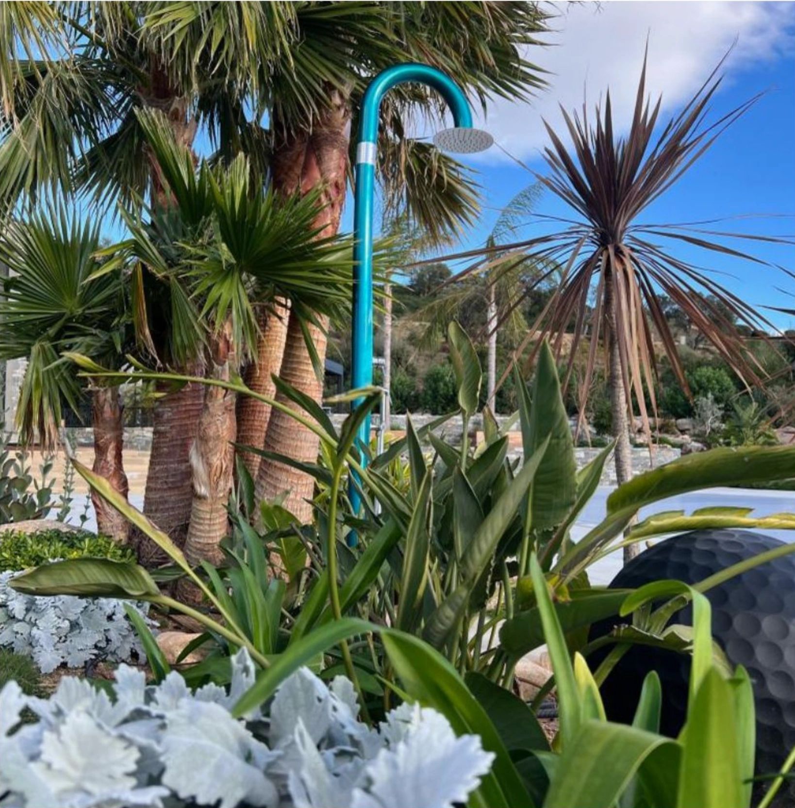 Douches d’extérieur pour piscine dans notre magasin à Porto-Vecchio